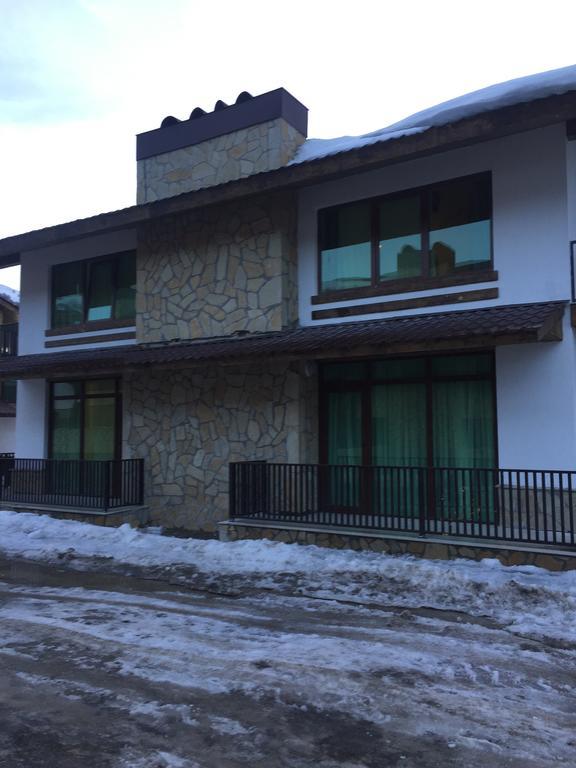 Villa In Crystal 巴库里阿尼 外观 照片